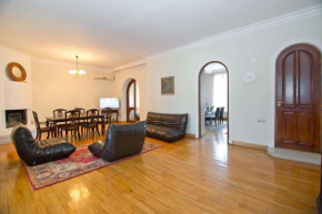 Отель Apartment on Gorgiladze 25  Батуми